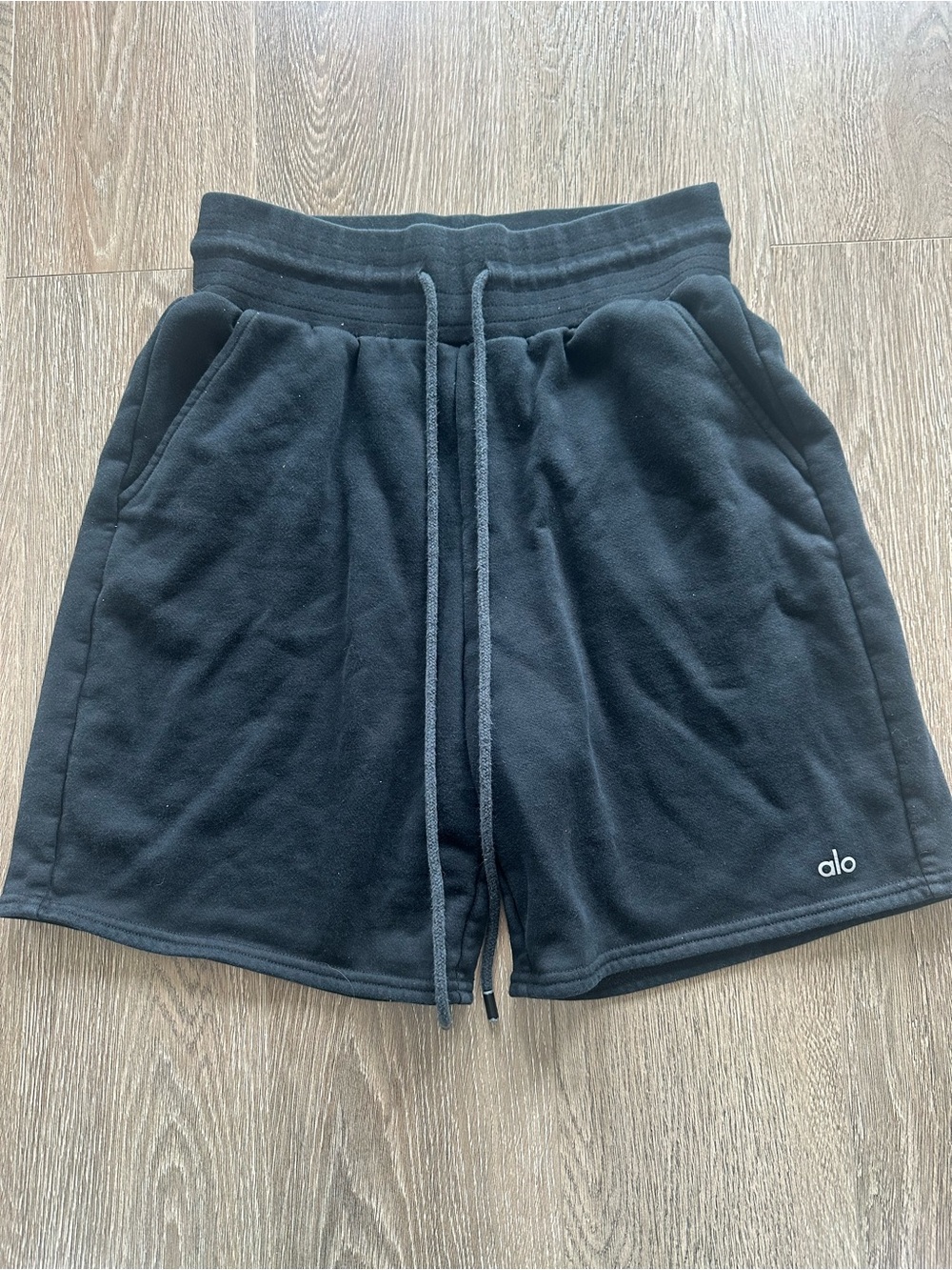 ALO Yoga Women’s Black Athletic Shorts
